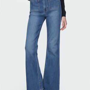 GAP high rise vintage flare. Classic Blue Women's Jeans